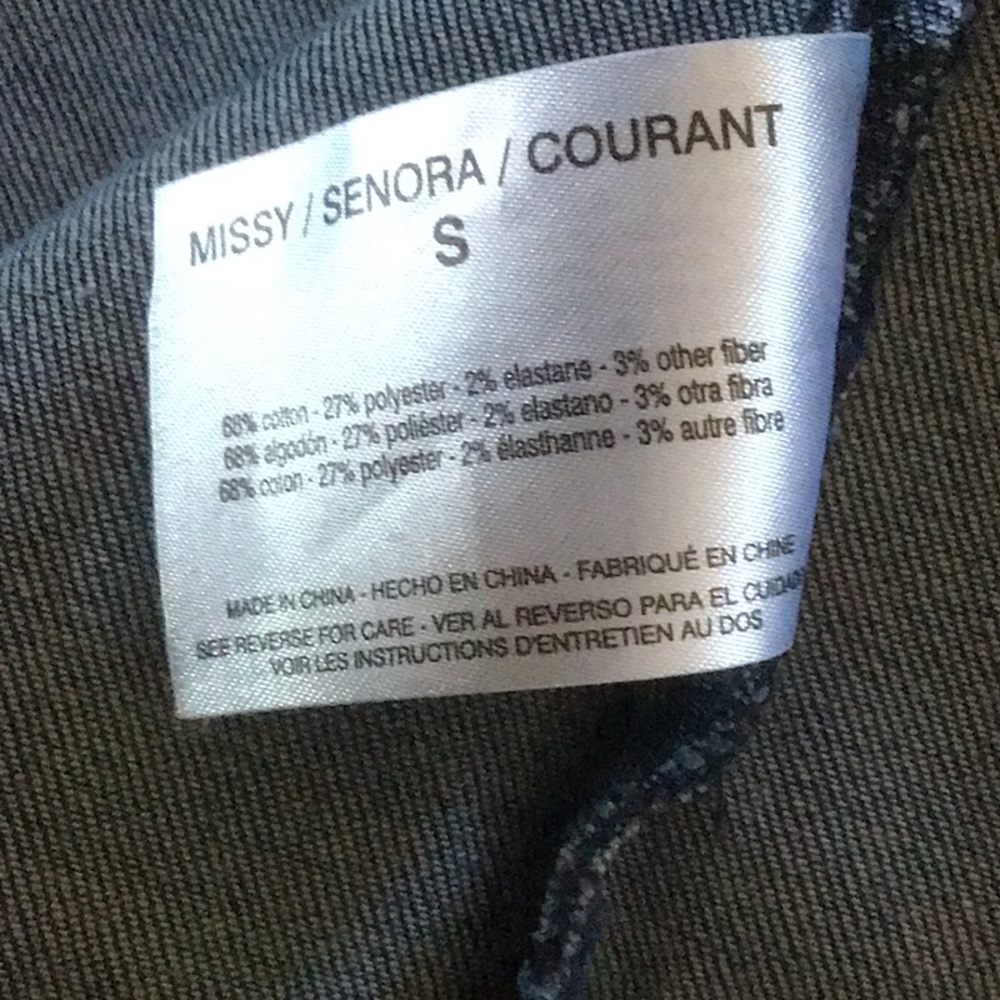 Denim jacket - Picture 8 of 9